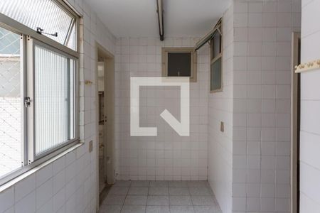 Apartamento à venda com 130m², 3 quartos e 1 vagaÁrea de Serviço