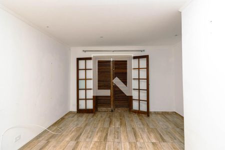 Sala de casa de condomínio para alugar com 2 quartos, 60m² em Vila Araguaia, São Paulo
