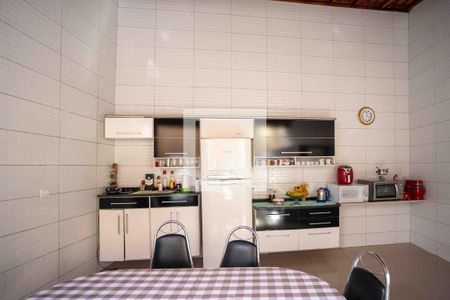 Casa à venda com 269m², 5 quartos e 2 vagasCozinha