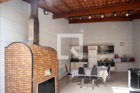 Casa à venda com 269m², 5 quartos e 2 vagasCozinha