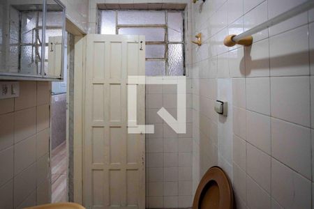 Casa à venda com 269m², 5 quartos e 2 vagasBanheiro Casa 2