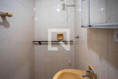 Casa à venda com 269m², 5 quartos e 2 vagasBanheiro Casa 2
