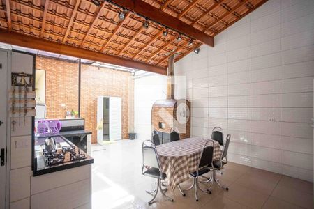 Casa à venda com 269m², 5 quartos e 2 vagasCozinha