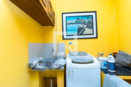 Casa à venda com 78m², 3 quartos e 1 vaga Casa à venda com 78m², 3 quartos e 1 vagaÁrea de serviço