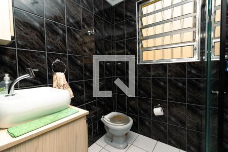 Casa à venda com 78m², 3 quartos e 1 vaga Casa à venda com 78m², 3 quartos e 1 vagaBanheiro