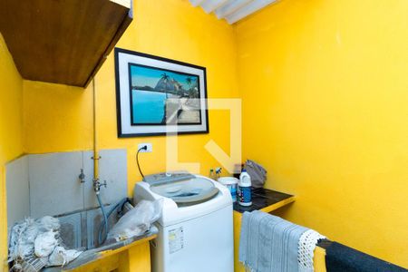 Casa à venda com 78m², 3 quartos e 1 vaga Casa à venda com 78m², 3 quartos e 1 vagaÁrea de serviço