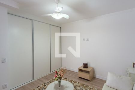 Casa de condomínio à venda com 190m², 3 quartos e 2 vagasSuite 2