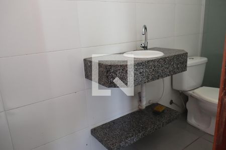 Banheiro - torneira de apartamento para alugar com 1 quarto, 65m² em São Miguel, São Leopoldo