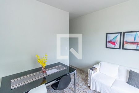 Sala de apartamento à venda com 2 quartos, 55m² em Vila da Penha, Rio de Janeiro