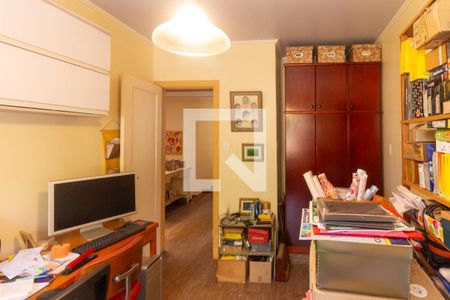 Casa à venda com 220m², 4 quartos e 2 vagasQuarto 3