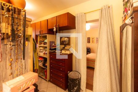 Casa à venda com 220m², 4 quartos e 2 vagasCloset do quarto 1