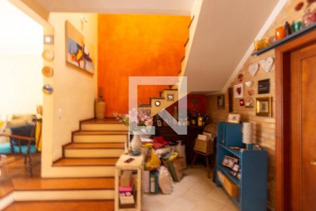 Casa à venda com 220m², 4 quartos e 2 vagasHall