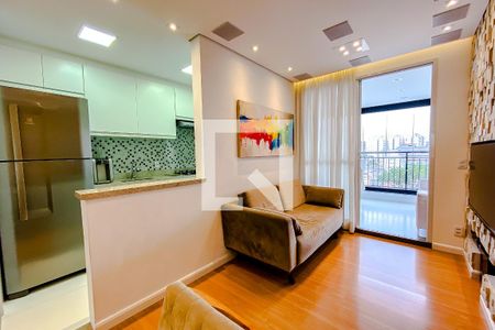 Sala de apartamento para alugar com 3 quartos, 73m² em Cambuci, São Paulo