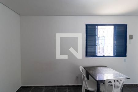Studio para alugar com 25m², 1 quarto e 1 vagaKitnet