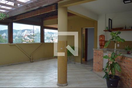 Apartamento para alugar com 160m², 3 quartos e 2 vagasCobertura