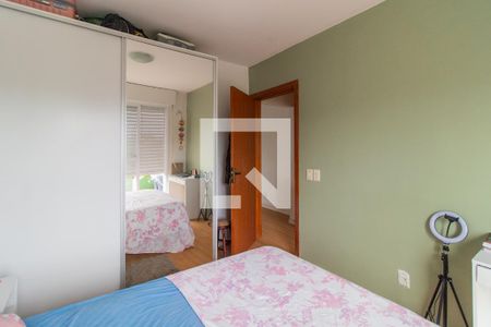 Quarto de apartamento à venda com 1 quarto, 60m² em Tristeza, Porto Alegre