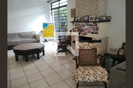 Sala de casa à venda com 3 quartos, 260m² em Vila Inah, São Paulo