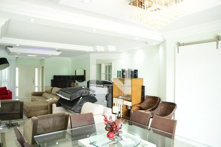 Sala de casa de condomínio para alugar com 3 quartos, 250m² em São Paulo Ii, Cotia
