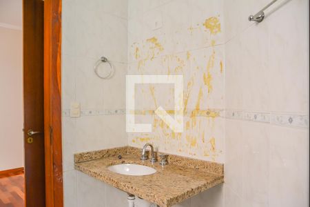 Casa à venda com 248m², 4 quartos e 4 vagasBanheiro da Suíte 2