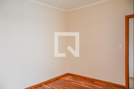 Casa à venda com 248m², 4 quartos e 4 vagasQuarto 2 - Suíte