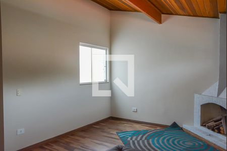 Casa à venda com 248m², 4 quartos e 4 vagasQuarto 4 - Suíte