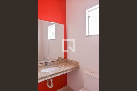 Casa à venda com 248m², 4 quartos e 4 vagasBanheiro da Suíte 4