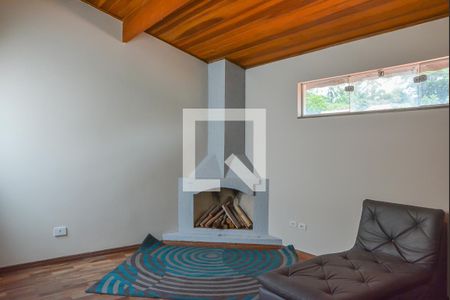 Casa à venda com 248m², 4 quartos e 4 vagasQuarto 4 - Suíte