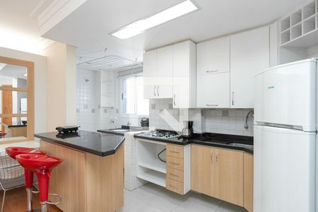 Apartamento para alugar com 34m², 1 quarto e sem vaga Apartamento para alugar com 34m², 1 quarto e sem vagaCozinha - Armários