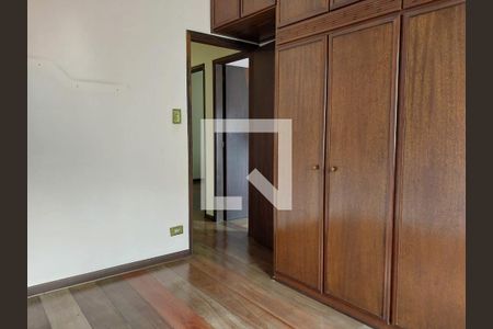 Quarto 2 de casa à venda com 3 quartos, 200m² em Vila Vera, São Paulo