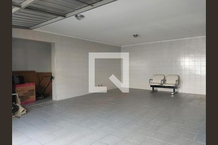 Casa à venda com 200m², 3 quartos e 4 vagasGaragem