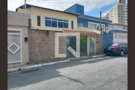 Casa à venda com 200m², 3 quartos e 4 vagasFachada