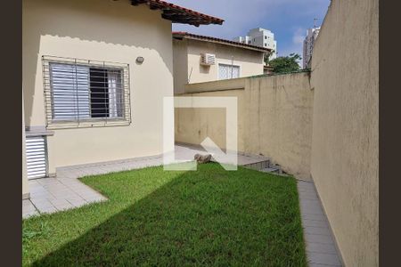 Casa à venda com 200m², 3 quartos e 4 vagasQuintal
