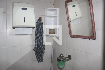 Banheiro - torneira de casa à venda com 3 quartos, 220m² em Vila Romana, São Paulo