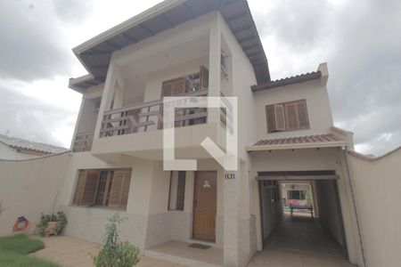 Casa para alugar com 575m², 5 quartos e 4 vagasÁrea externa