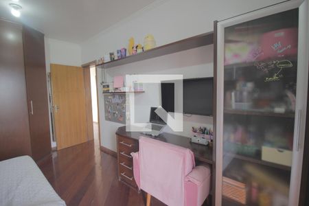 Casa para alugar com 575m², 5 quartos e 4 vagasQuarto 2