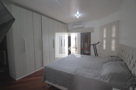 Casa para alugar com 575m², 5 quartos e 4 vagasSuíte