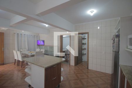 Casa para alugar com 575m², 5 quartos e 4 vagasCozinha