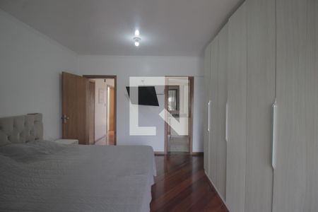 Casa para alugar com 575m², 5 quartos e 4 vagasSuíte