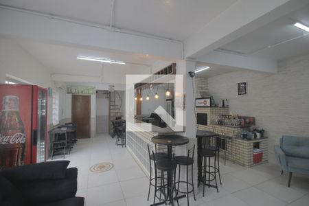 Casa para alugar com 575m², 5 quartos e 4 vagasÁrea comum - Churrasqueira