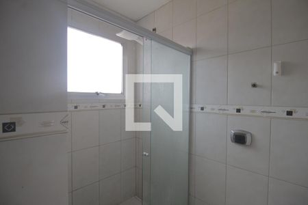 Casa para alugar com 575m², 5 quartos e 4 vagasBanheiro 3