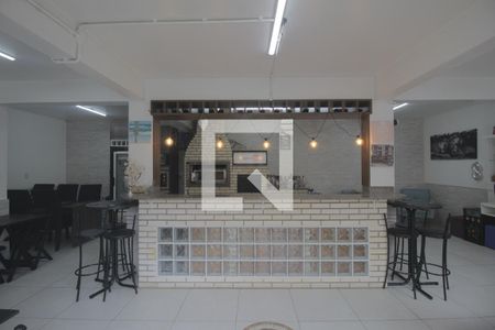 Casa para alugar com 575m², 5 quartos e 4 vagasÁrea comum - Churrasqueira