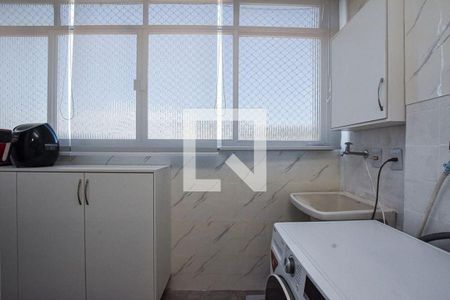 Apartamento à venda com 180m², 3 quartos e 2 vagas Apartamento à venda com 180m², 3 quartos e 2 vagasÁrea de Serviço