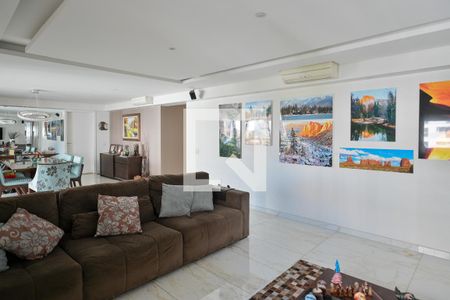 Sala de apartamento à venda com 3 quartos, 192m² em Aclimação, São Paulo