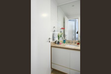 Apartamento à venda com 192m², 3 quartos e 3 vagas Apartamento à venda com 192m², 3 quartos e 3 vagasBanheiro da Suíte 3