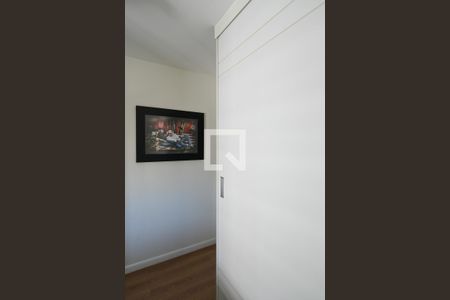 Apartamento à venda com 192m², 3 quartos e 3 vagas Apartamento à venda com 192m², 3 quartos e 3 vagasSuíte 2