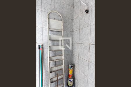 Casa à venda com 112m², 2 quartos e 1 vagaBanheiro de Serviço