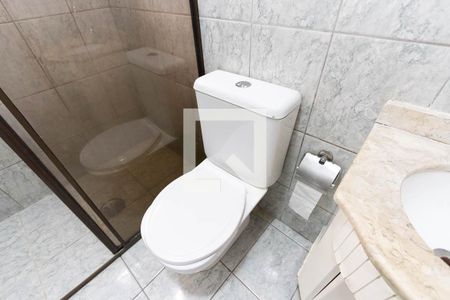 Casa à venda com 112m², 2 quartos e 1 vagaBanheiro