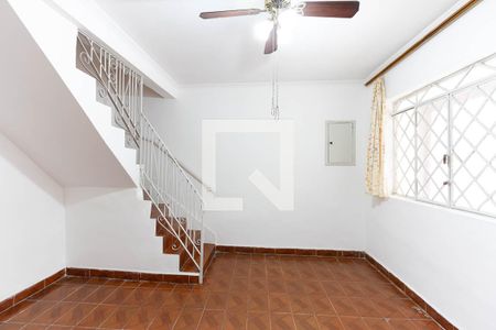 Sala de casa para alugar com 2 quartos, 112m² em Vila Hamburguesa, São Paulo