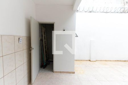 Casa à venda com 112m², 2 quartos e 1 vagaÁrea de Serviço
