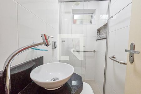 Apartamento para alugar com 92m², 3 quartos e 1 vaga Apartamento para alugar com 92m², 3 quartos e 1 vagaBanheiro 2